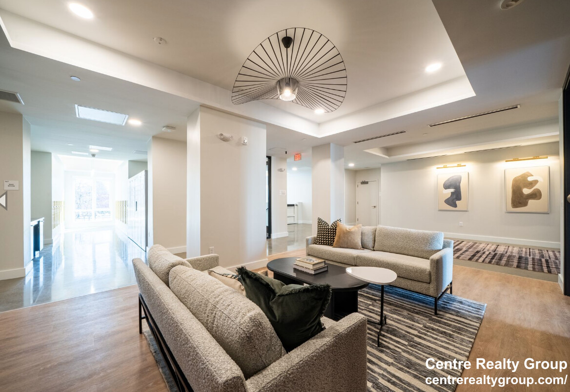 289 Walk Hill St, Roslindale