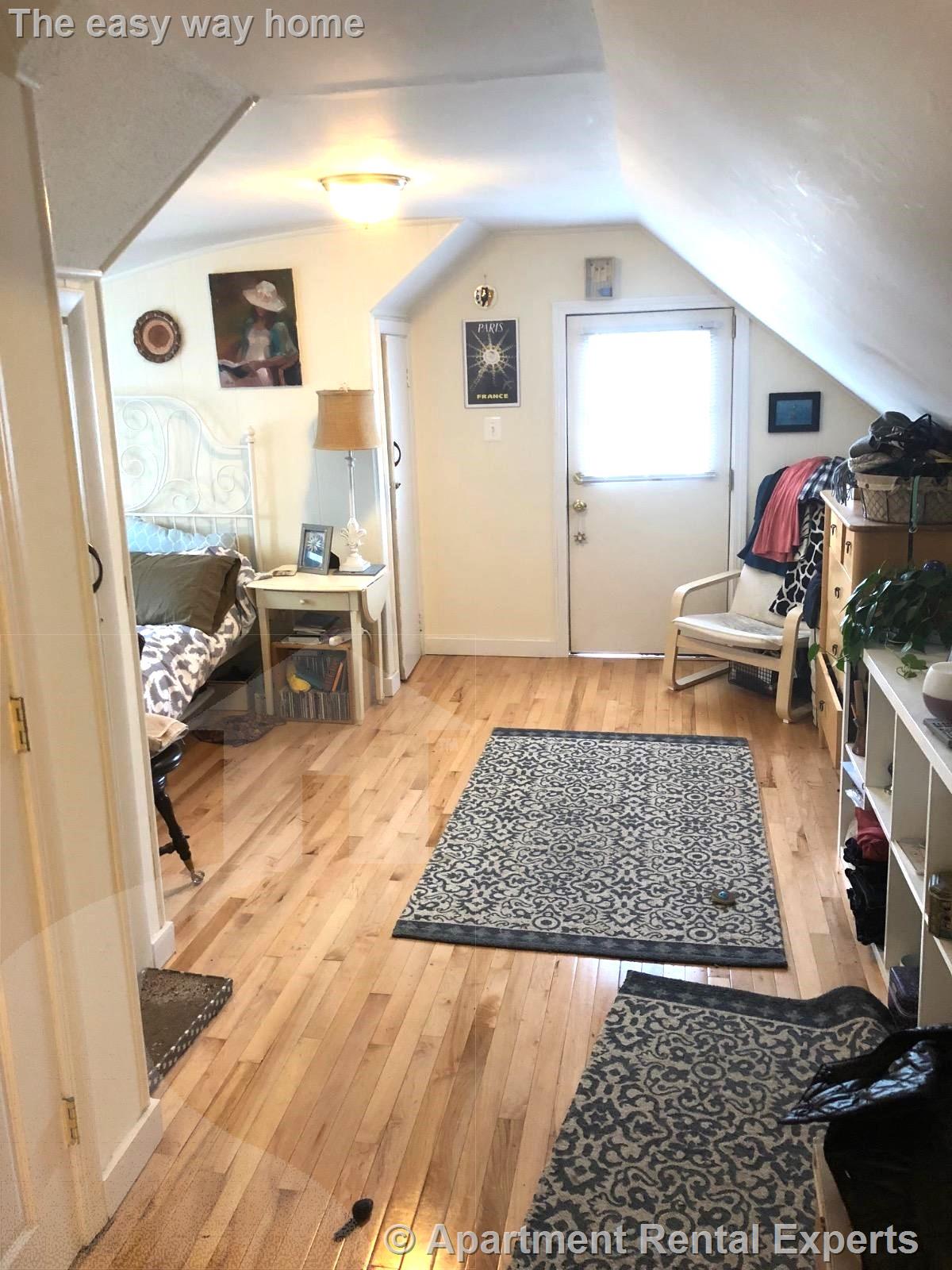 291 Beacon St, Ward Two