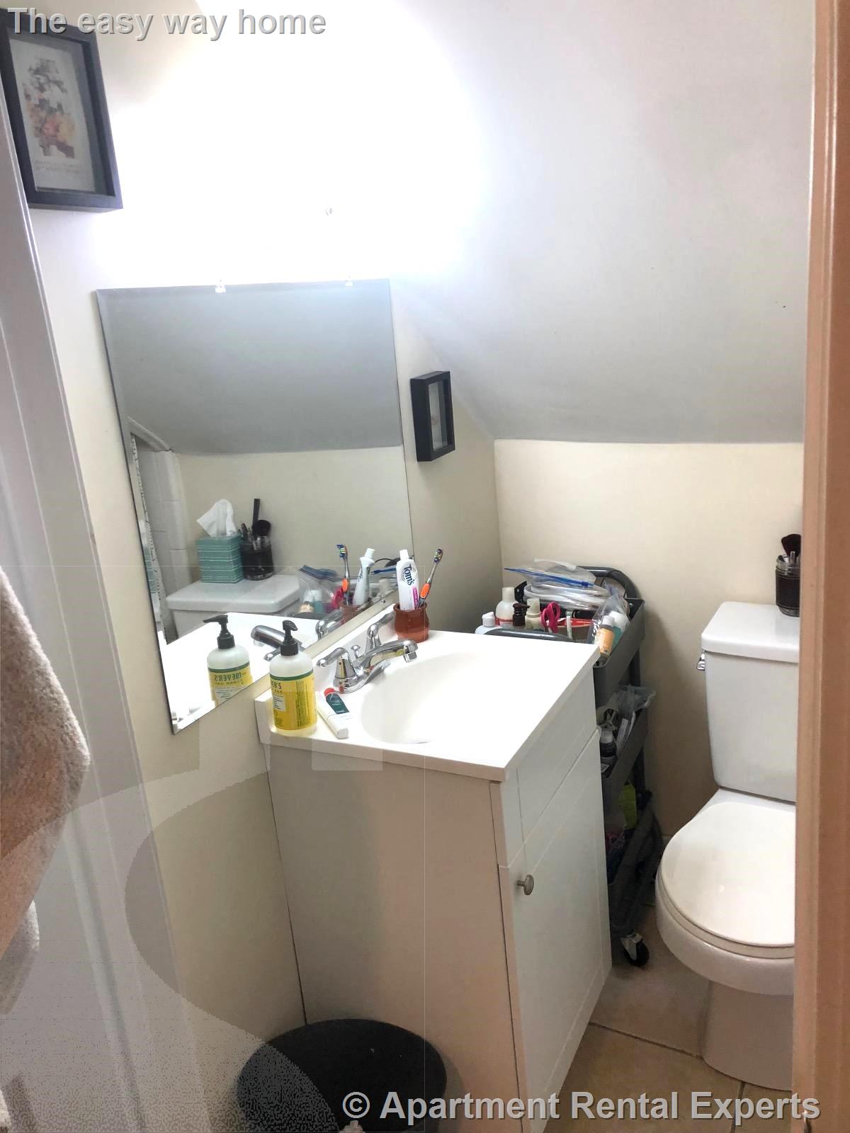 291 Beacon St, Ward Two