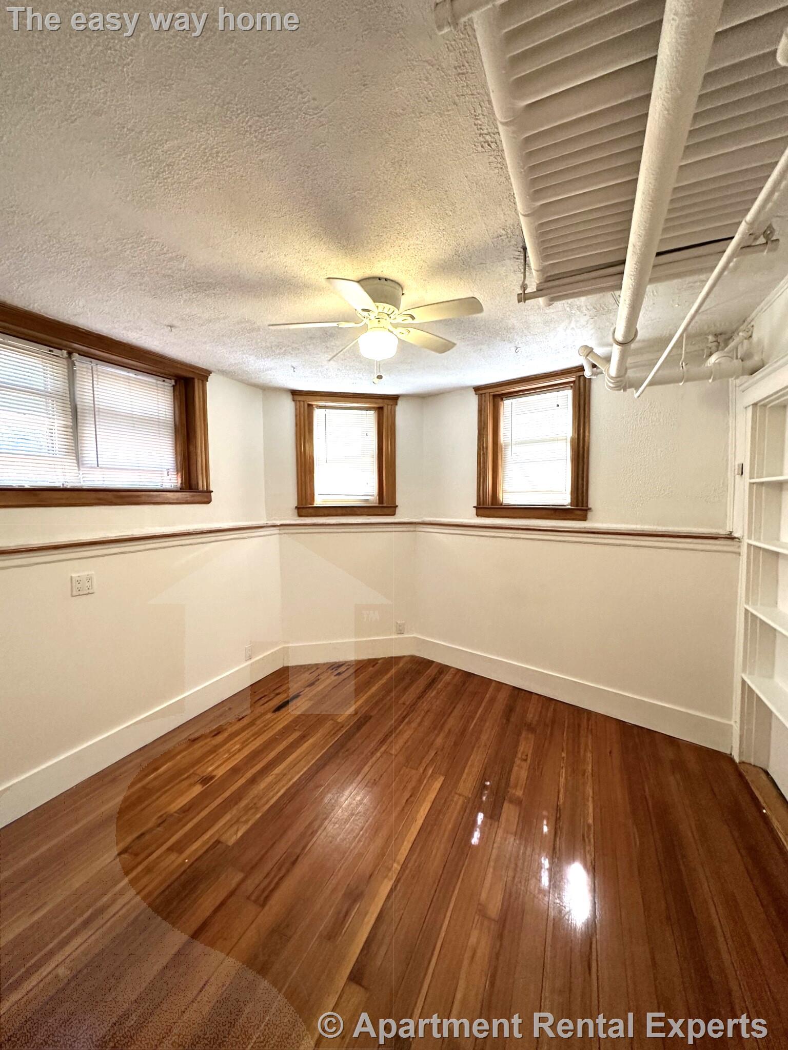 99 Hancock St, Central Square