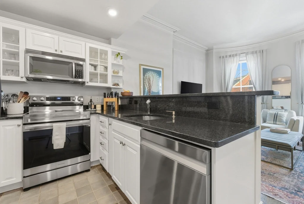 80 W Concord St, South End