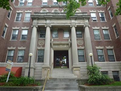 1376 Commonwealth Ave, Allston