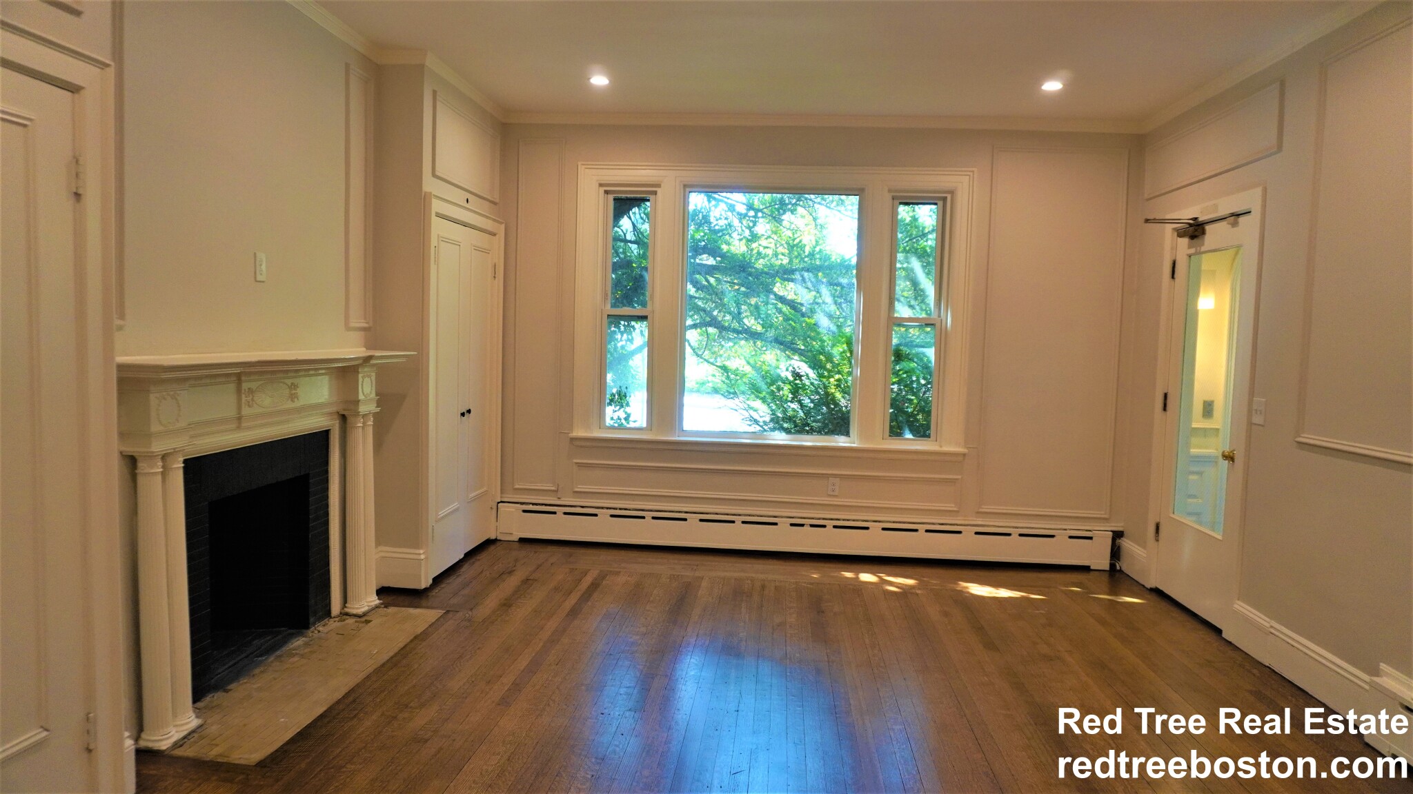 1712 Beacon St, Brookline