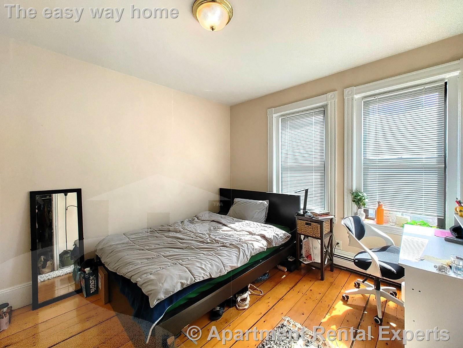 313 Cambridge St, East Cambridge