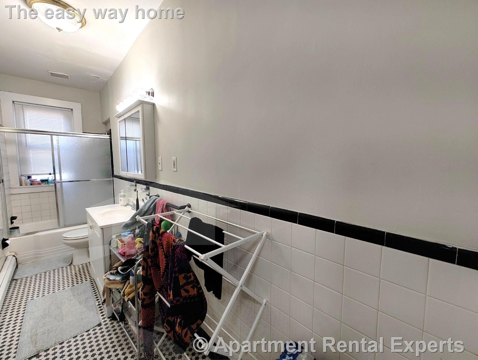 313 Cambridge St, East Cambridge