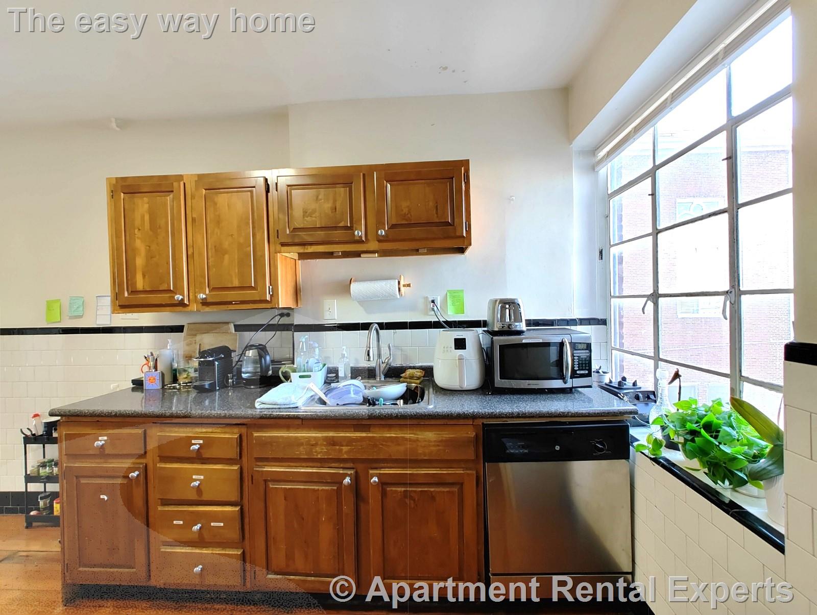 313 Cambridge St, East Cambridge