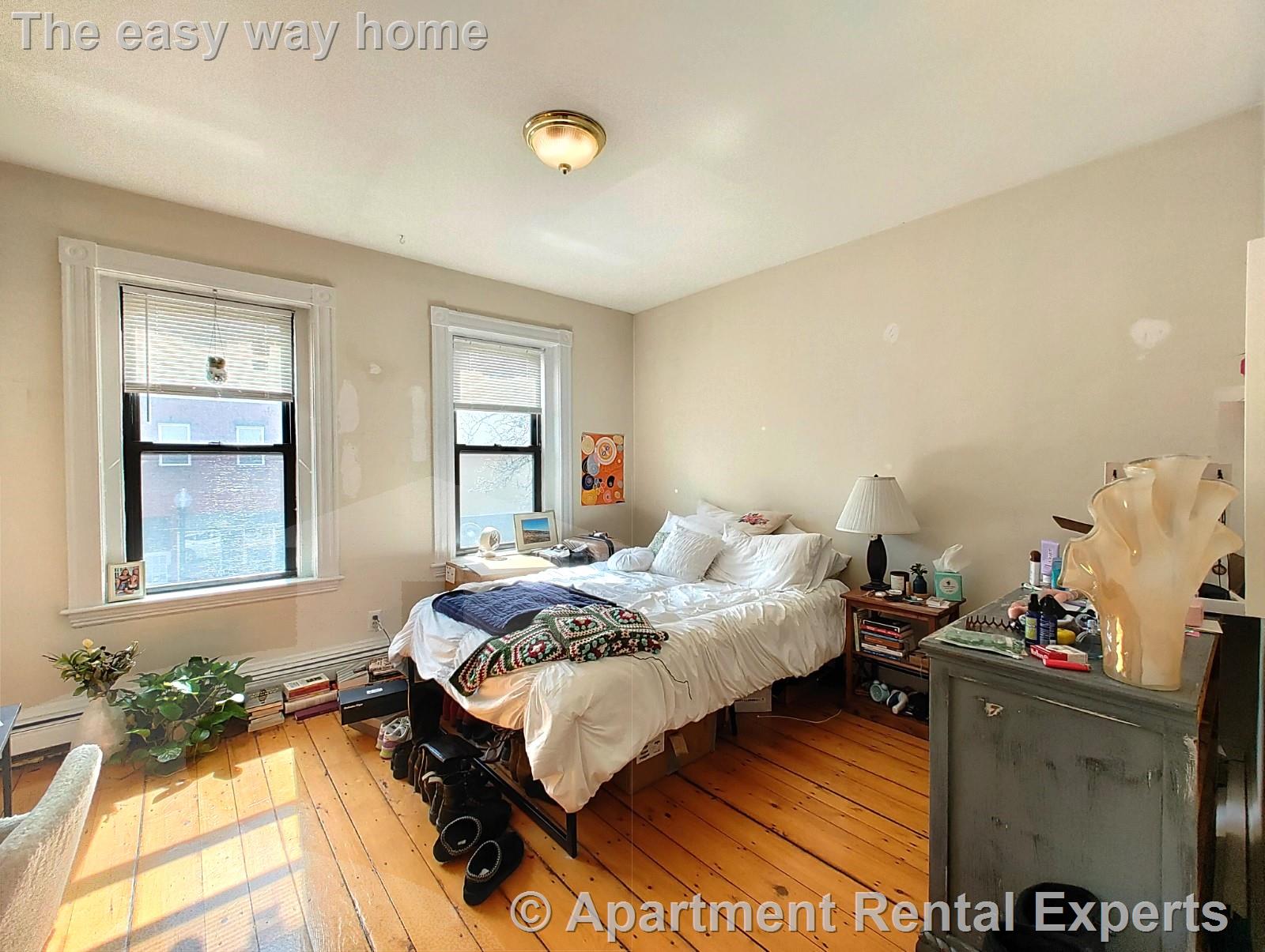 313 Cambridge St, East Cambridge