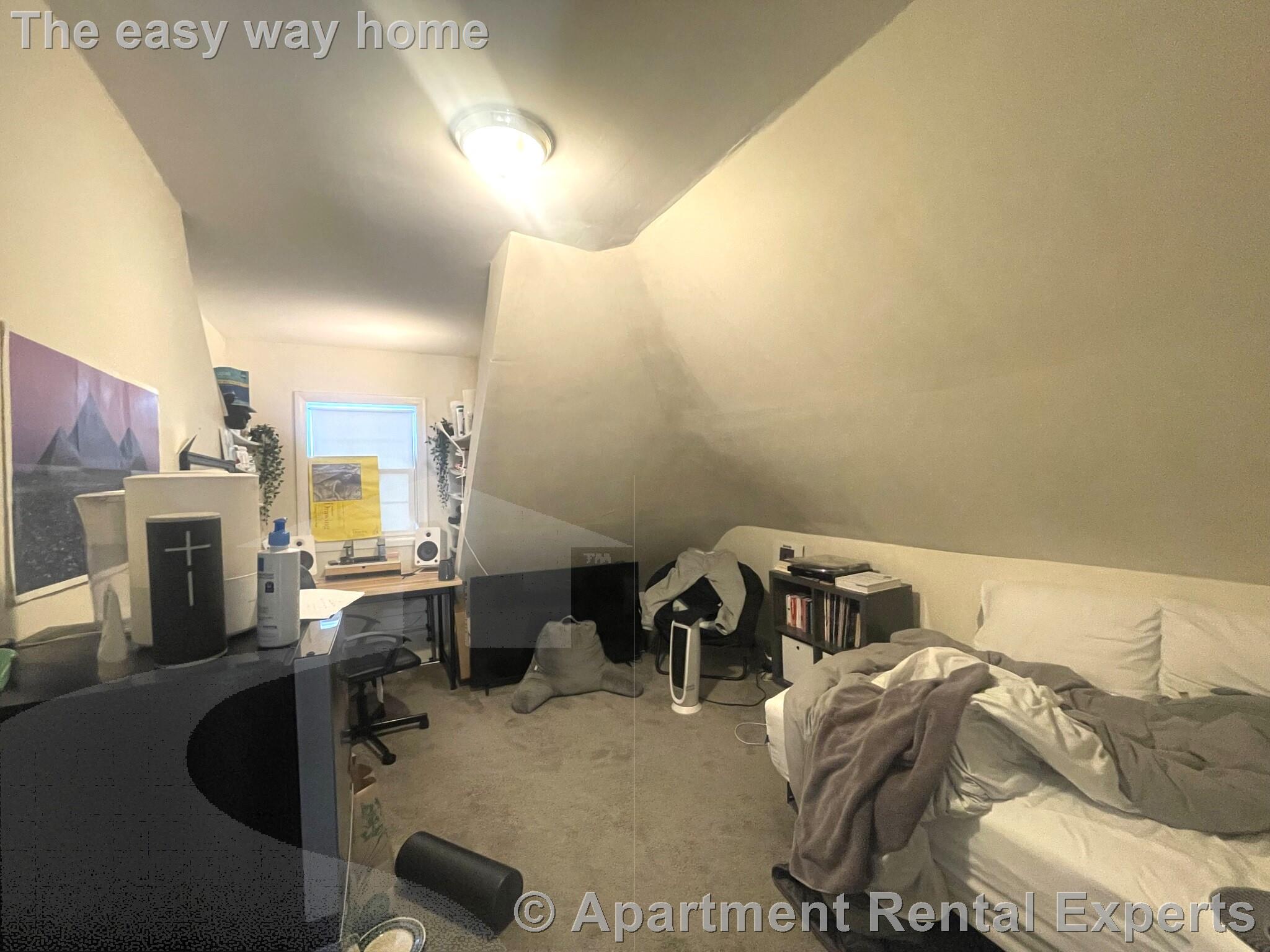 227 Boston Ave, Medford