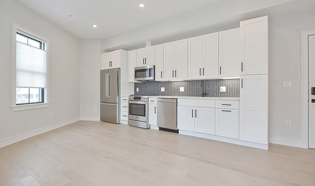 37 Horace St, East Boston