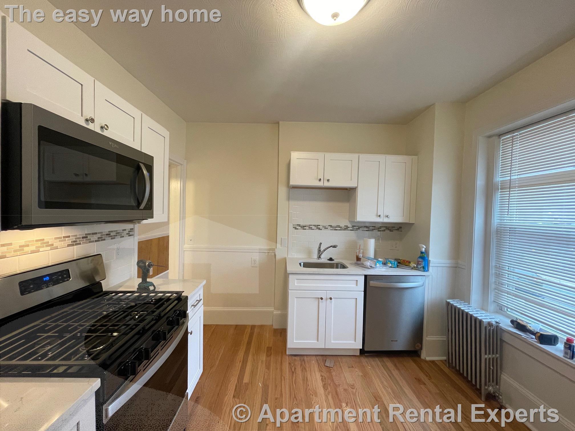 2 Cypress St, Spring Hill