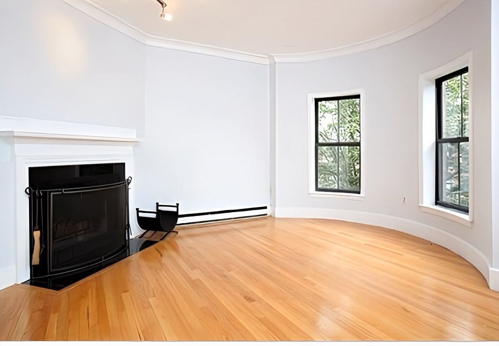 27 Dartmouth St, South End