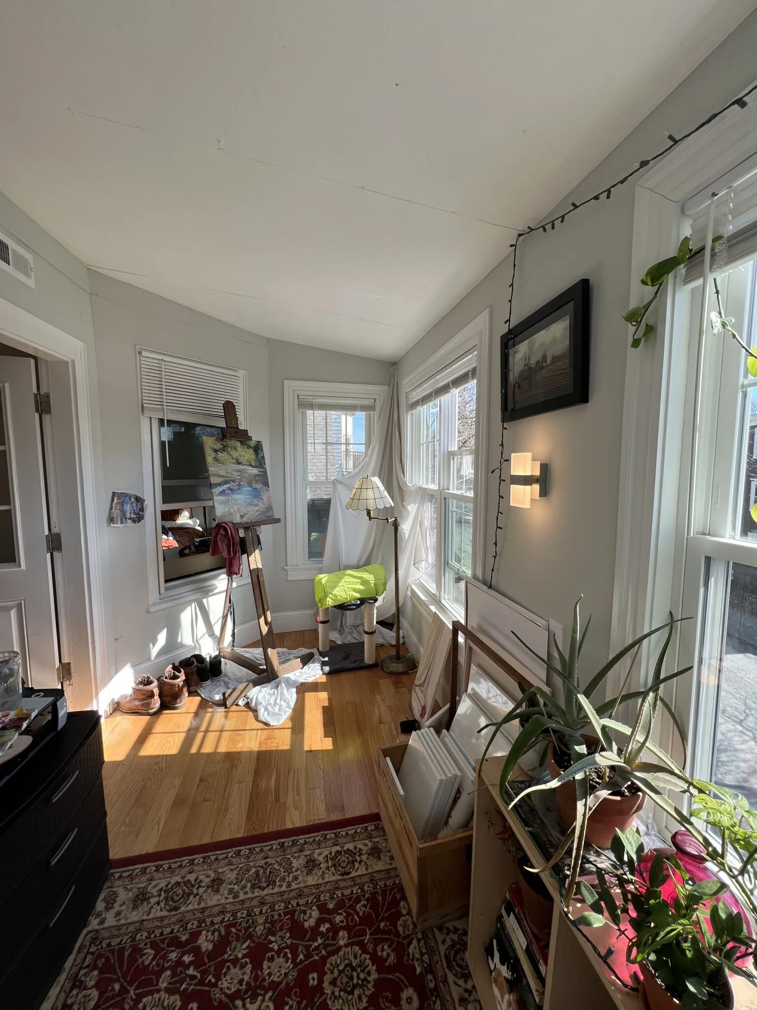 305 Highland Ave, Powder House Square