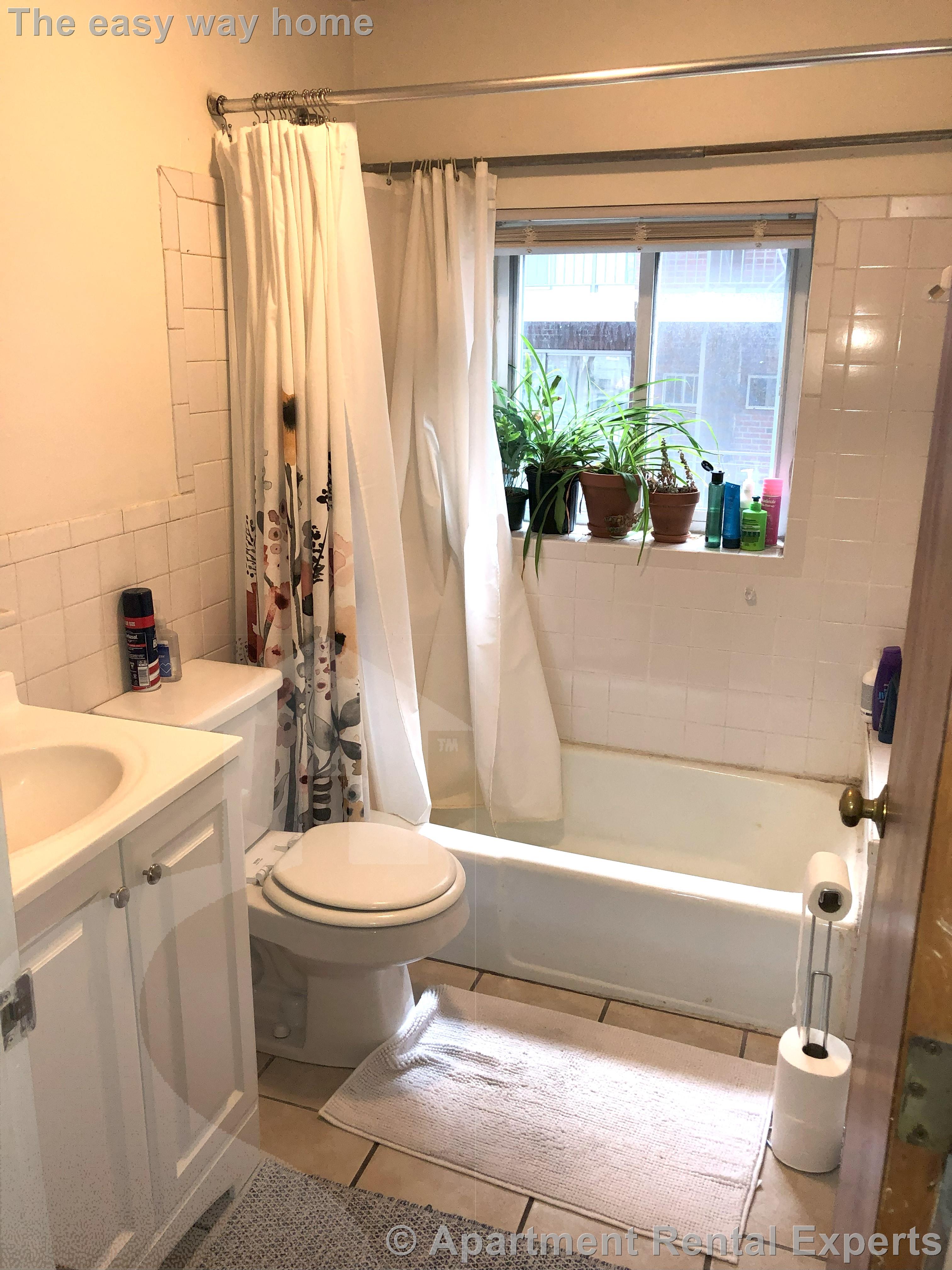 1003 Massachusetts Ave, Arlington Center