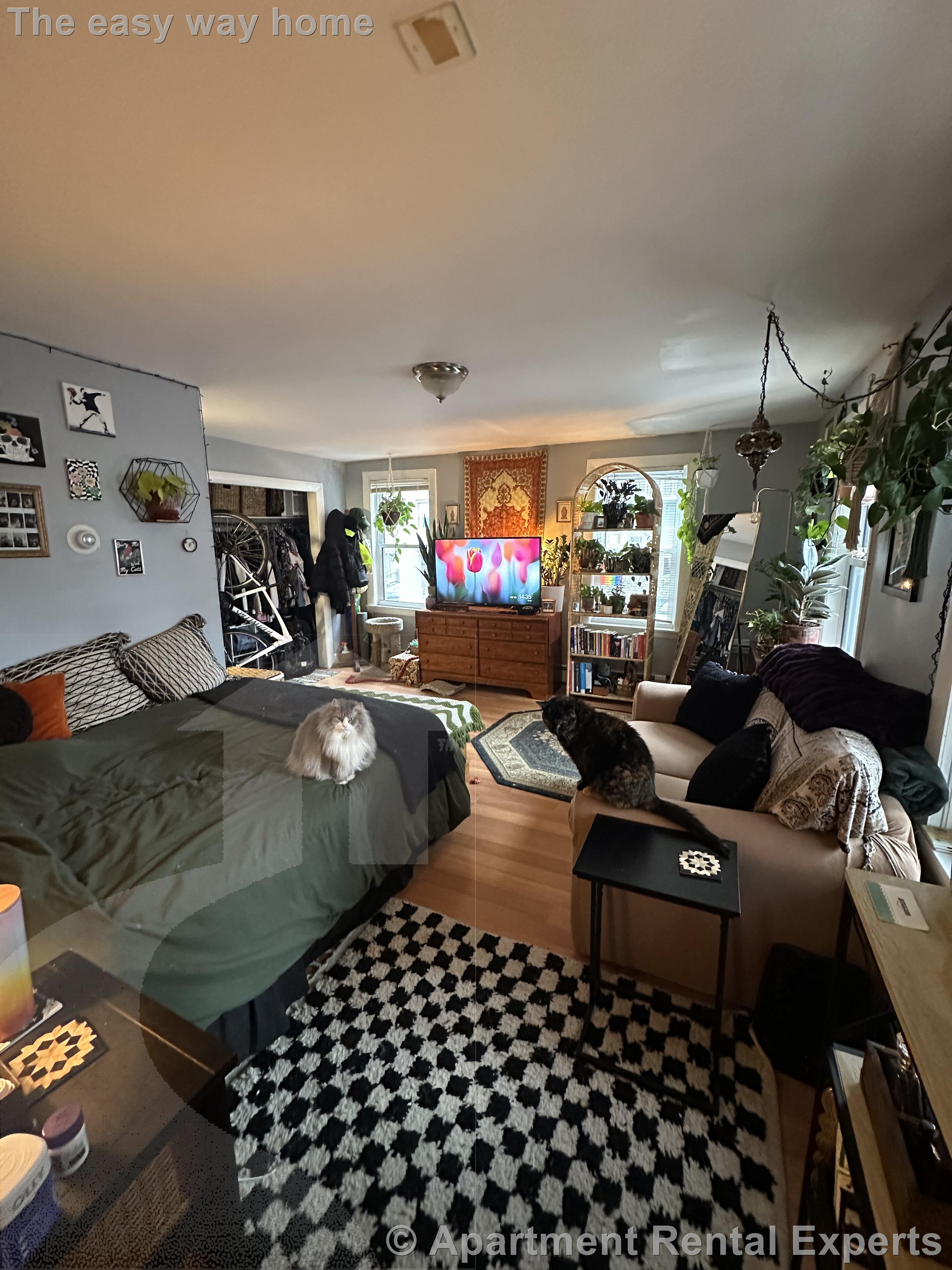 400 Franklin St, Central Square