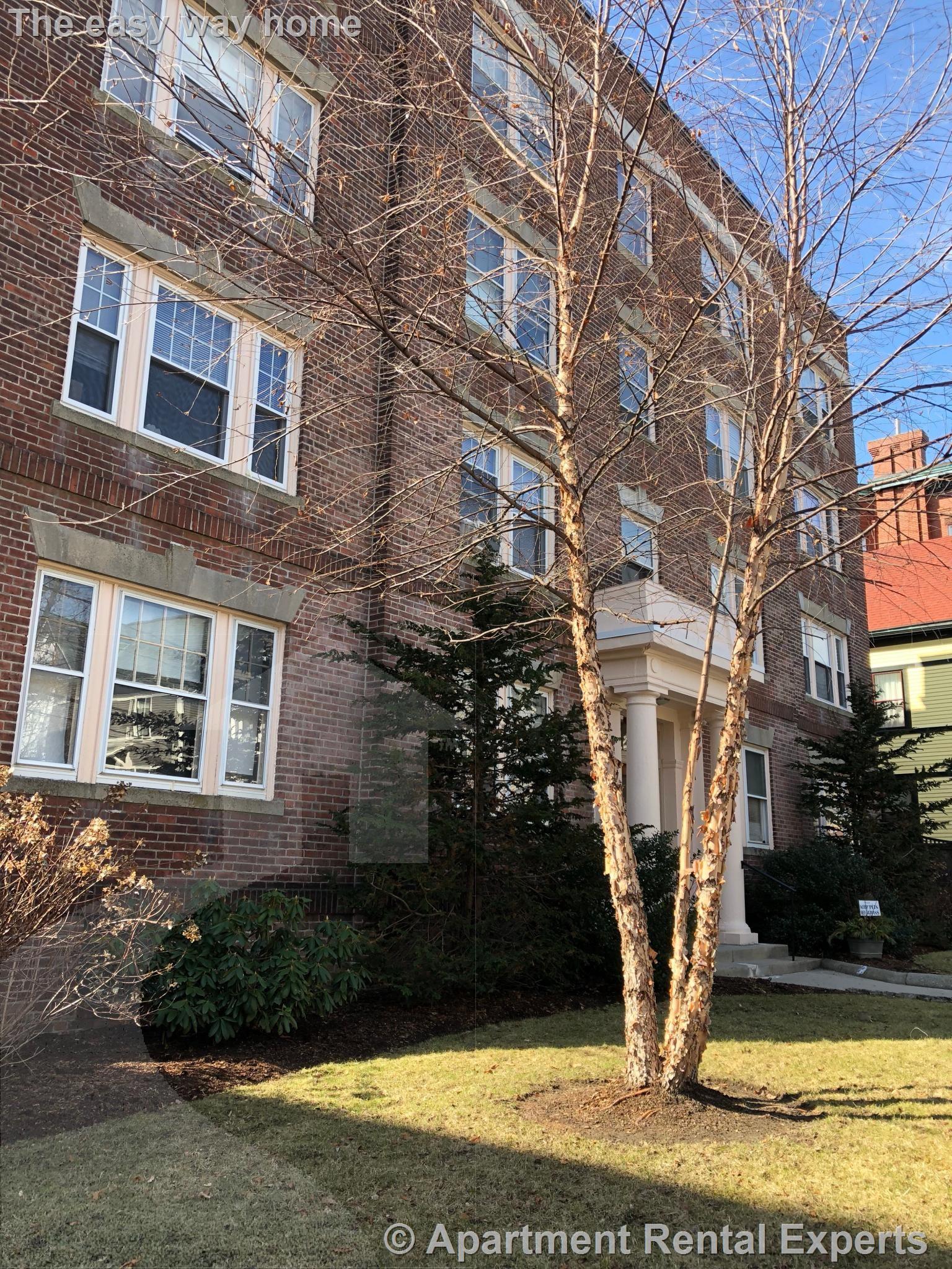 14 Centre St, Central Square