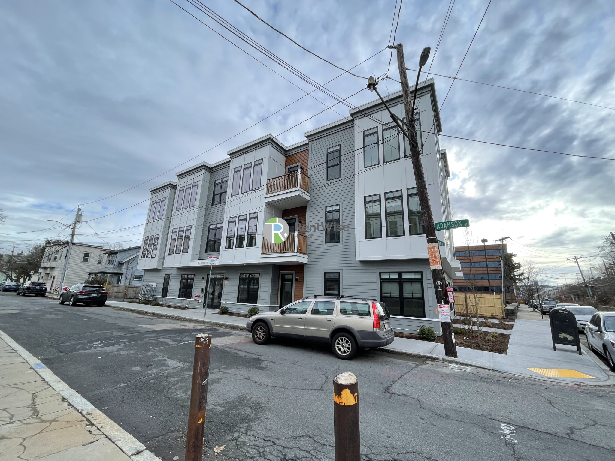 157 Everett St, Allston