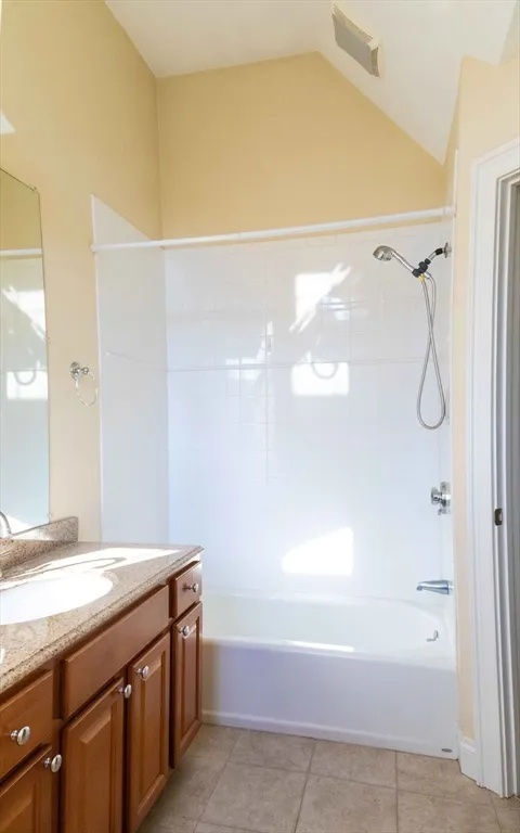 171 N Main St, Natick