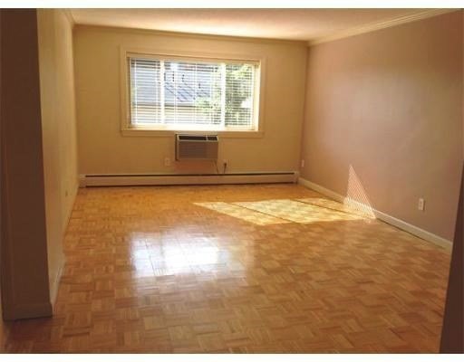 329 Harvard St, Mid-Cambridge