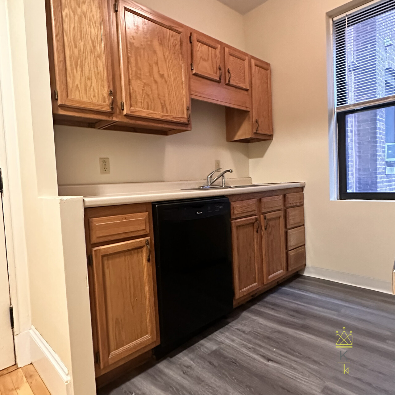1100 Beacon St, Brookline