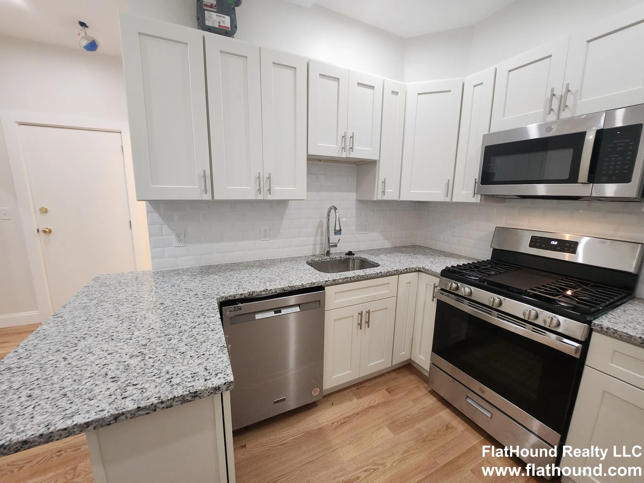 29 Queensberry St, Fenway