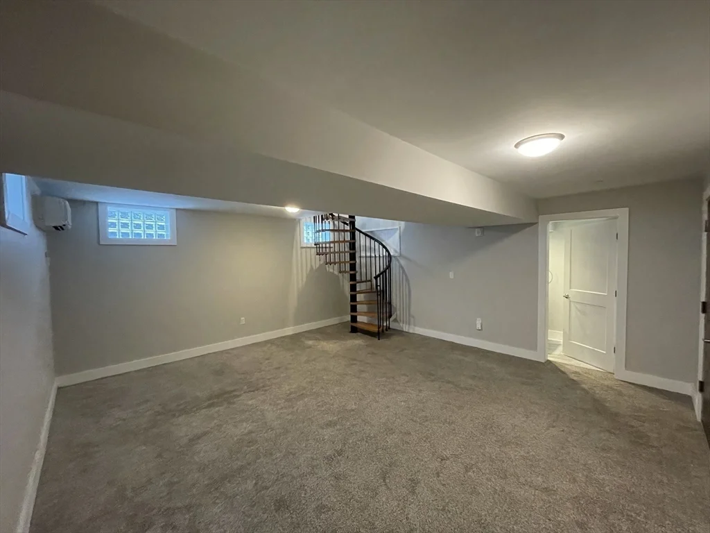 543 Dorchester Ave, South Boston