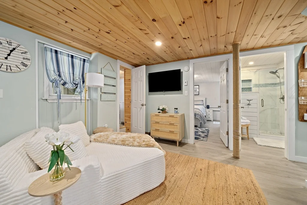 8 Water St, Marshfield