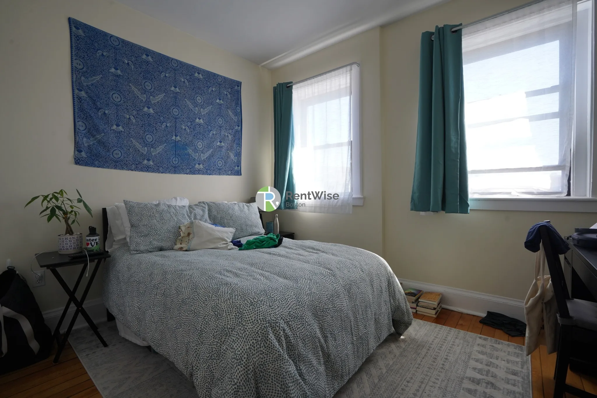 1216 Commonwealth Ave, Brighton