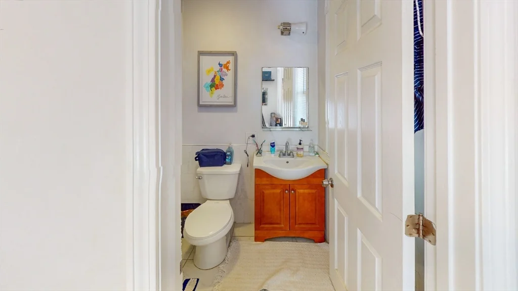 16 Carpenter St, South Boston