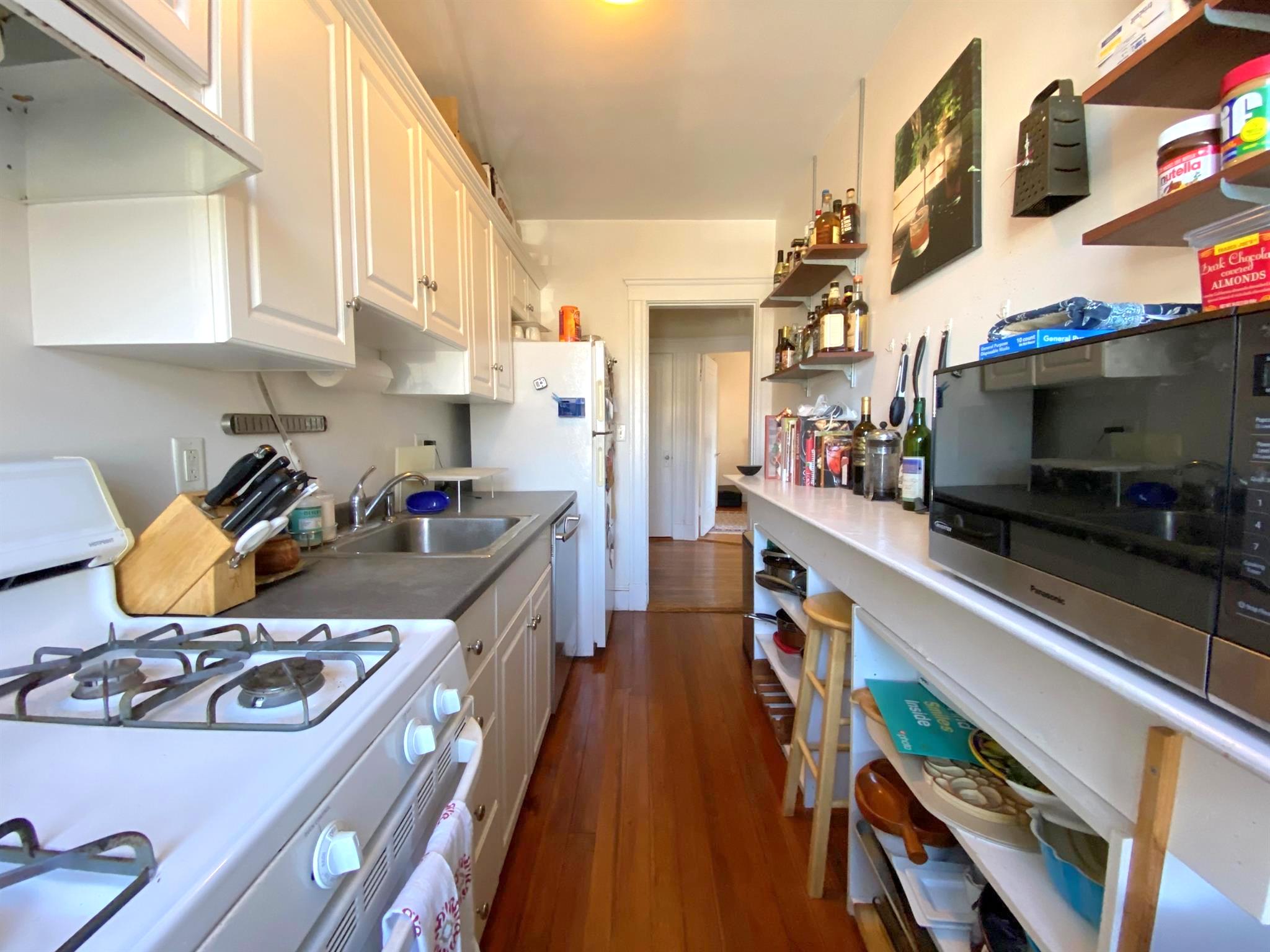 11 Ellery St, Mid-Cambridge