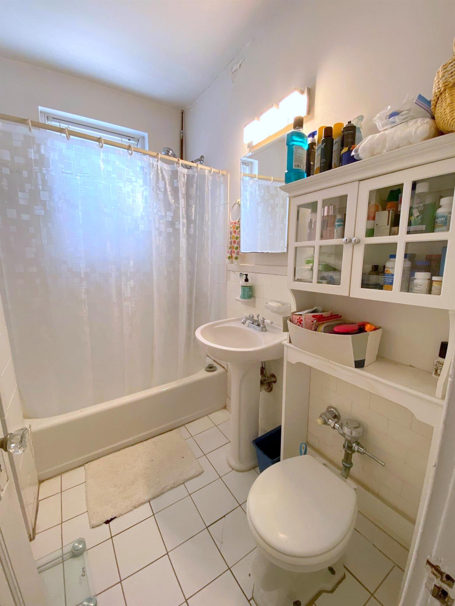 11 Ellery St, Mid-Cambridge