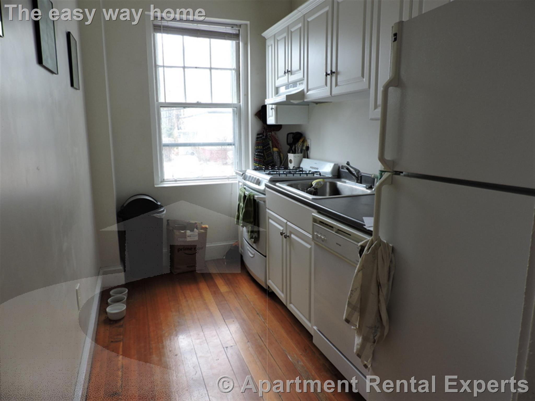 11 Ellery St, Mid-Cambridge