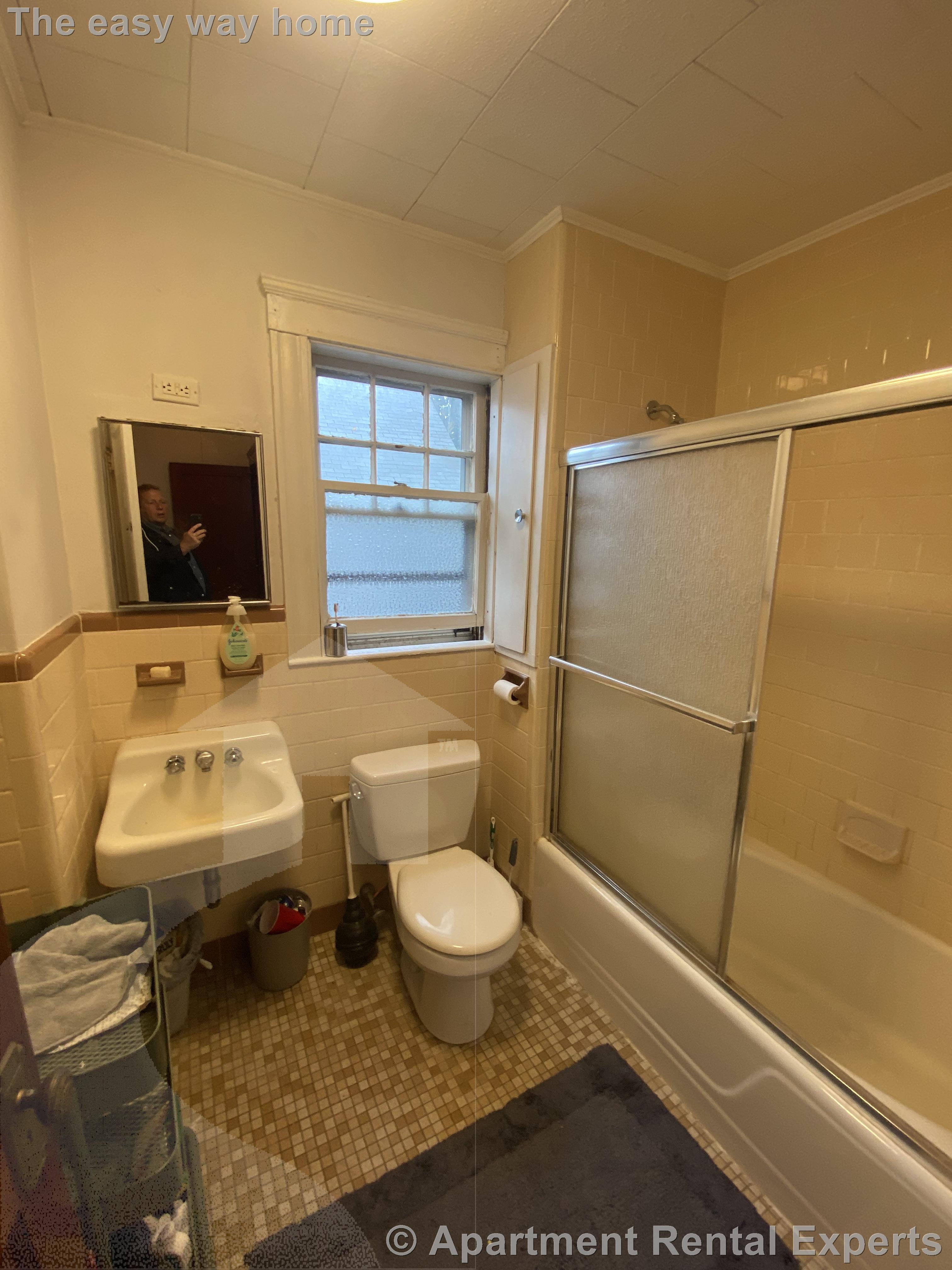 15 Upland Rd, Somerville