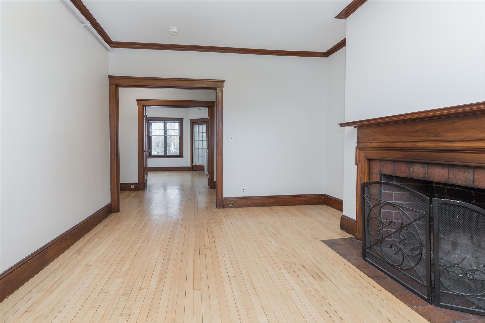 2 bed, 1 bath apartment for rent at 5 Linnaean St Unit 2-5, Neighborhood Nine — photo 2 of 14