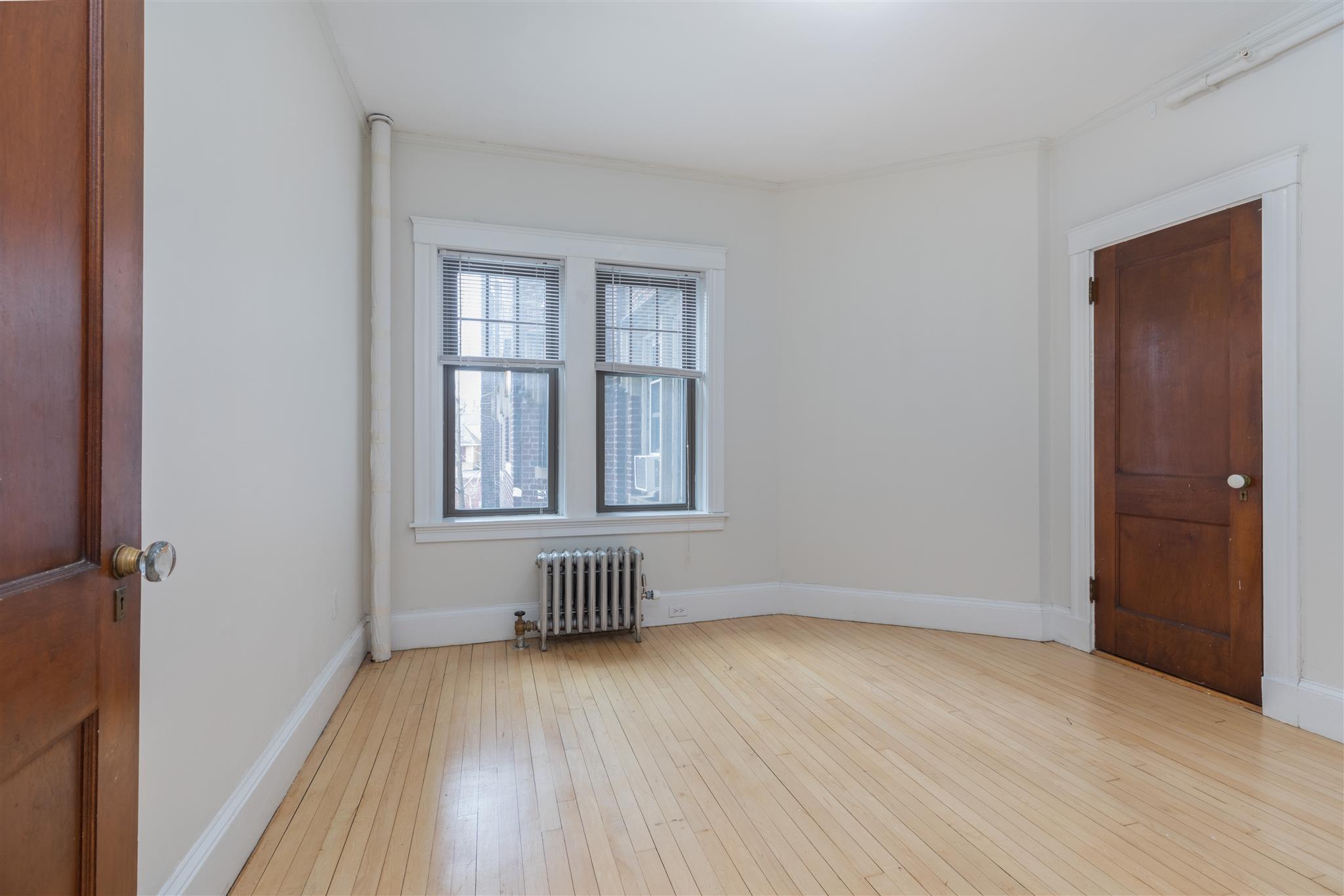 2 bed, 1 bath apartment for rent at 5 Linnaean St Unit 2-5, Neighborhood Nine — photo 6 of 14