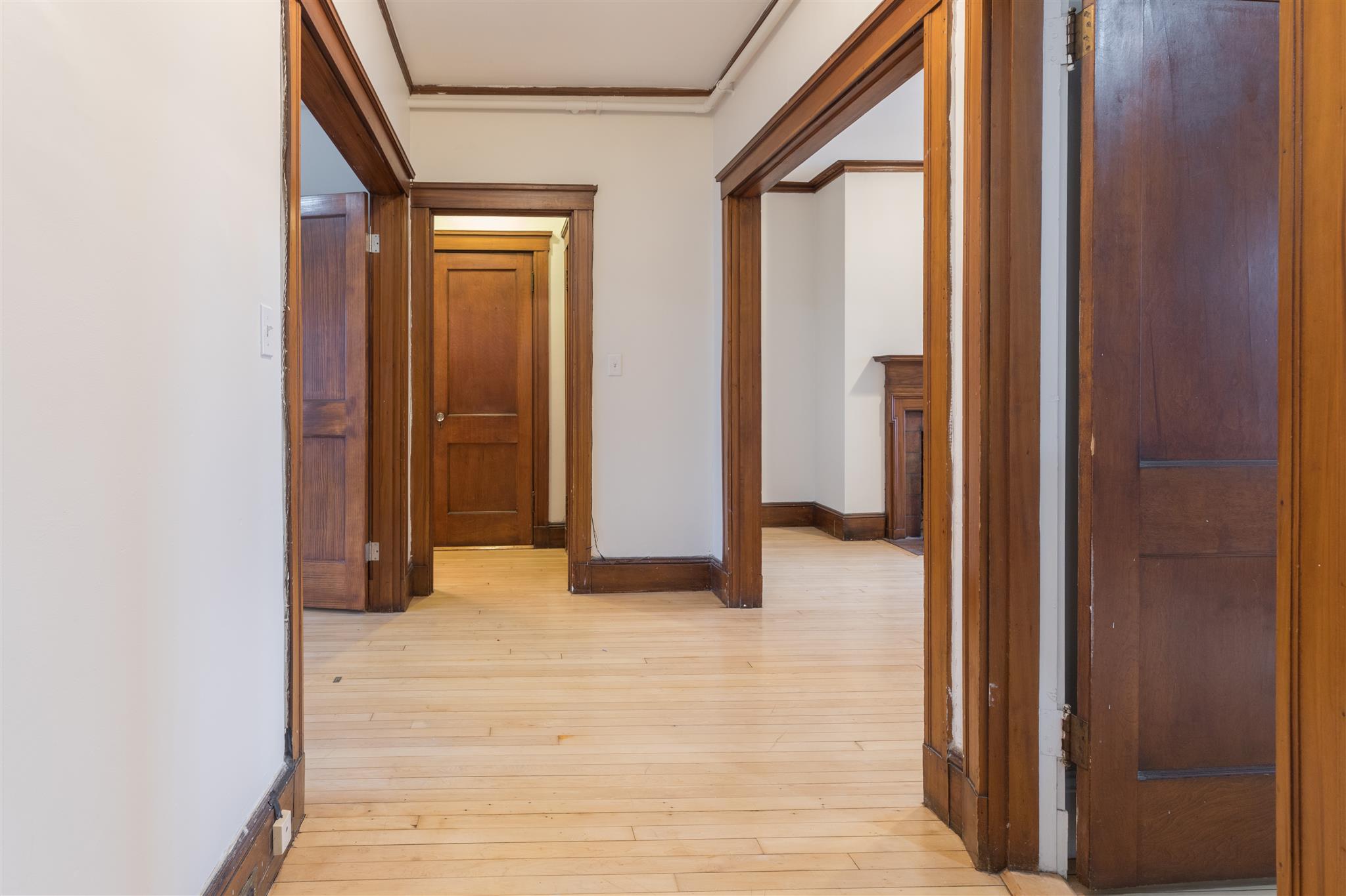 2 bed, 1 bath apartment for rent at 5 Linnaean St Unit 2-5, Neighborhood Nine — photo 9 of 14