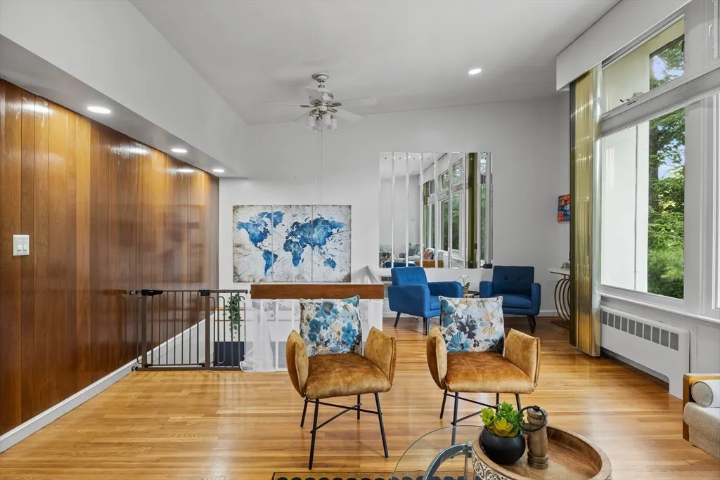 11 Patterson Rd, Lexington