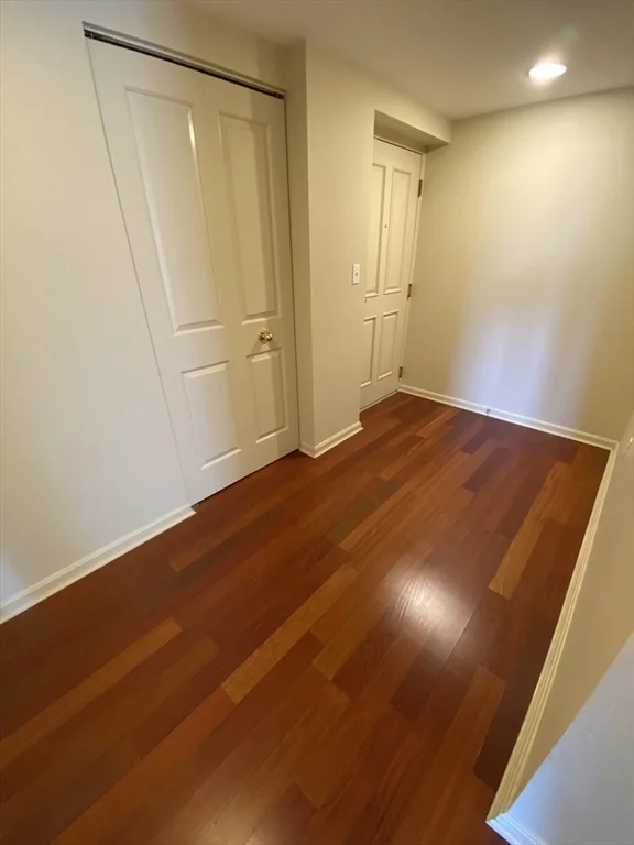 10 Museum Way, East Cambridge