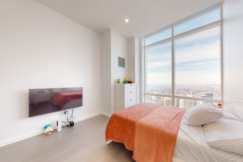 1 Franklin St, Downtown