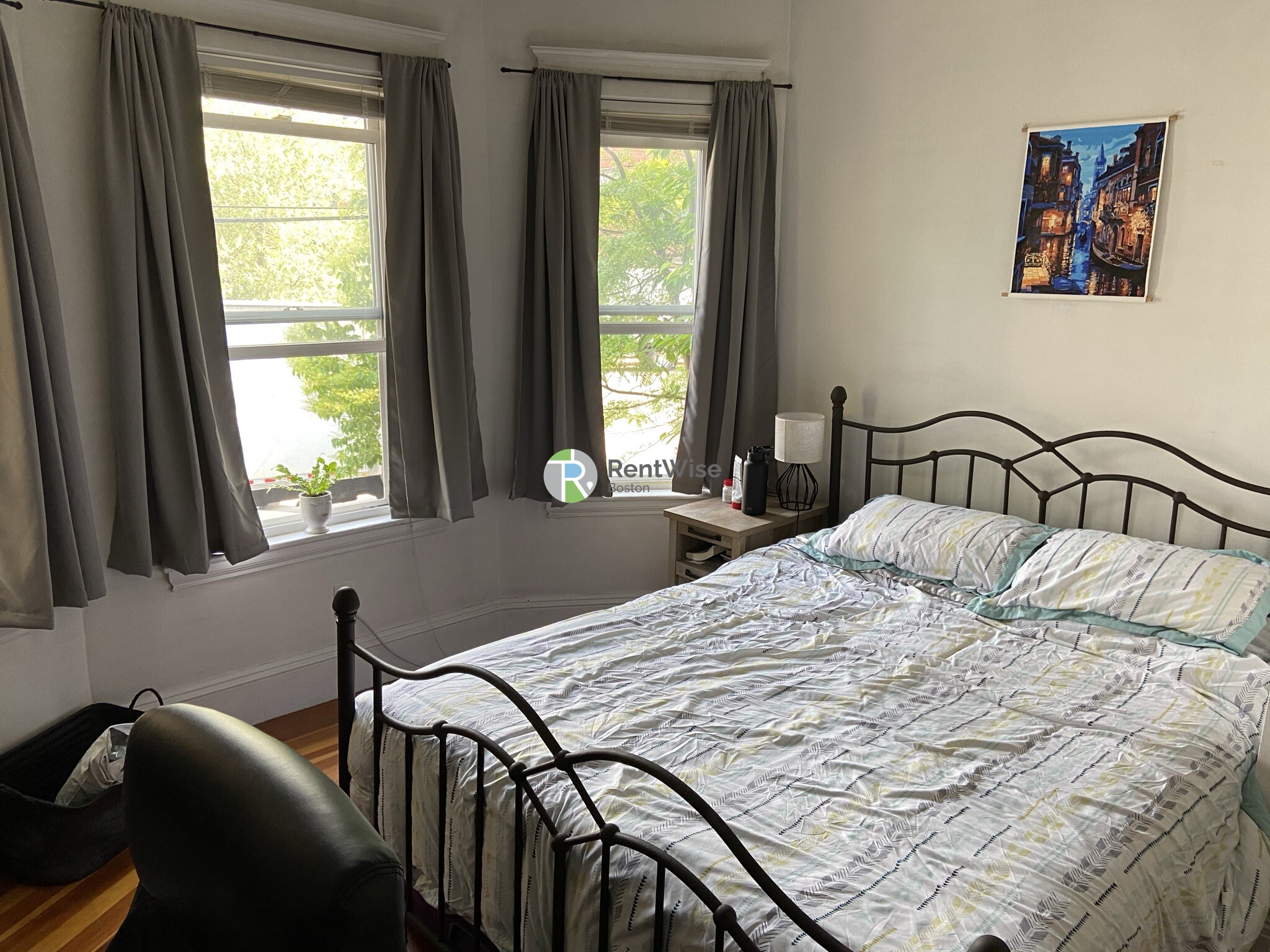 10 Cambridge Ter, Neighborhood Nine