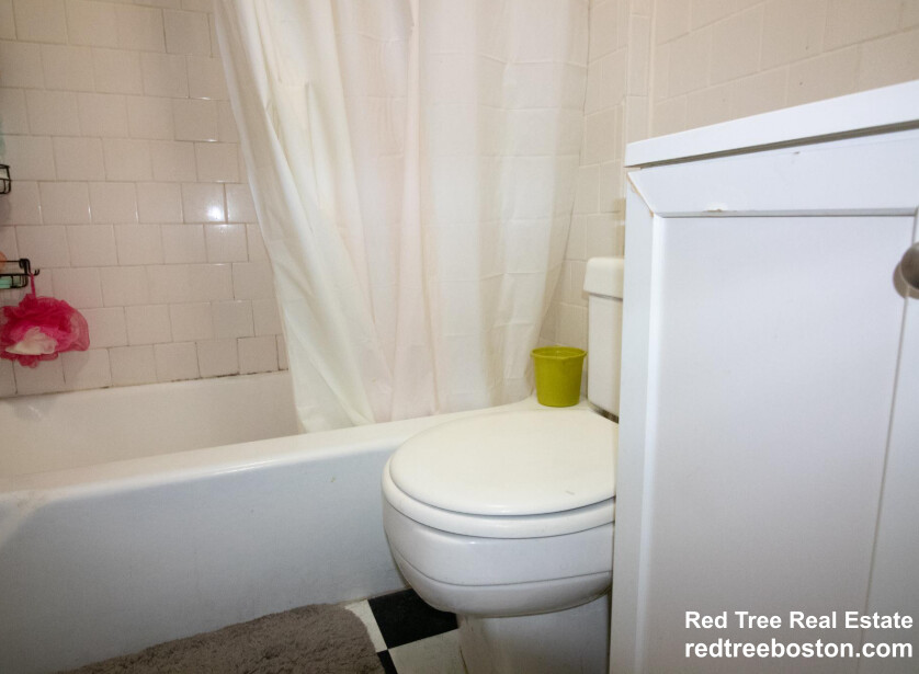 238 Hemenway St, Fenway