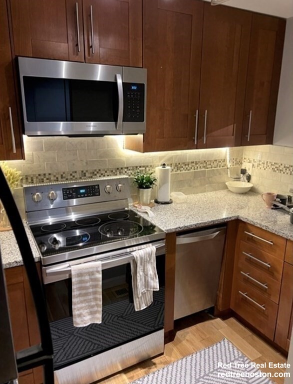 29 Brainerd Rd, Allston