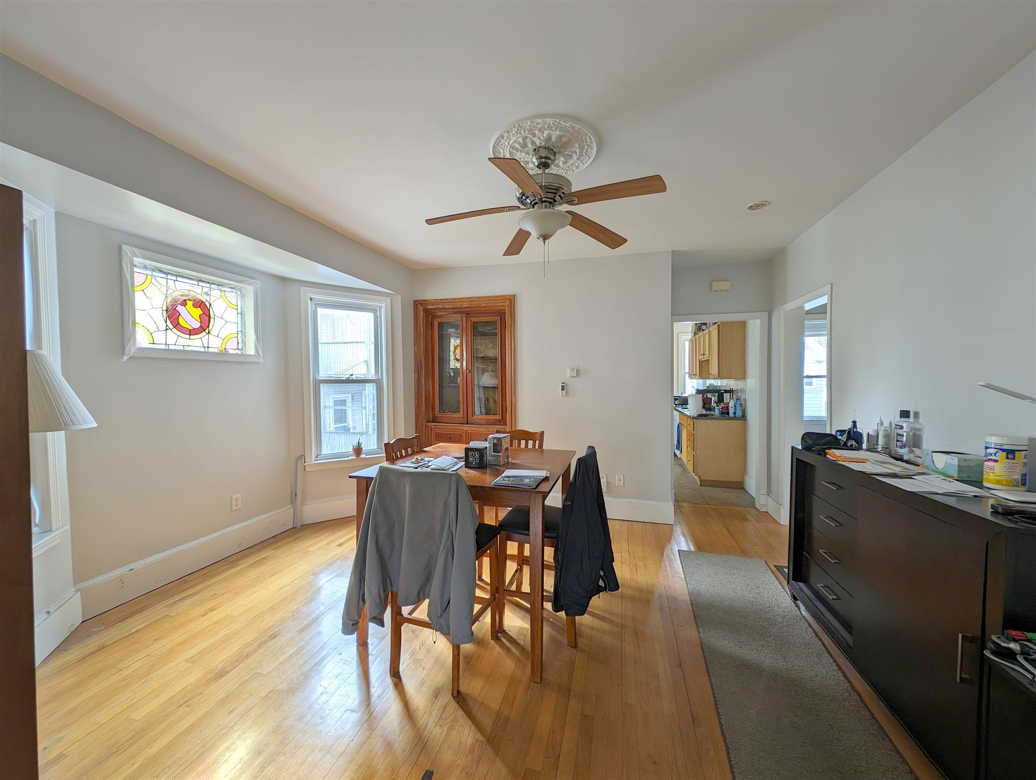 3.5 bed, 1 bath apartment for rent at 8 Gilman Ter Unit 8, Winter Hill — photo 3 of 19
