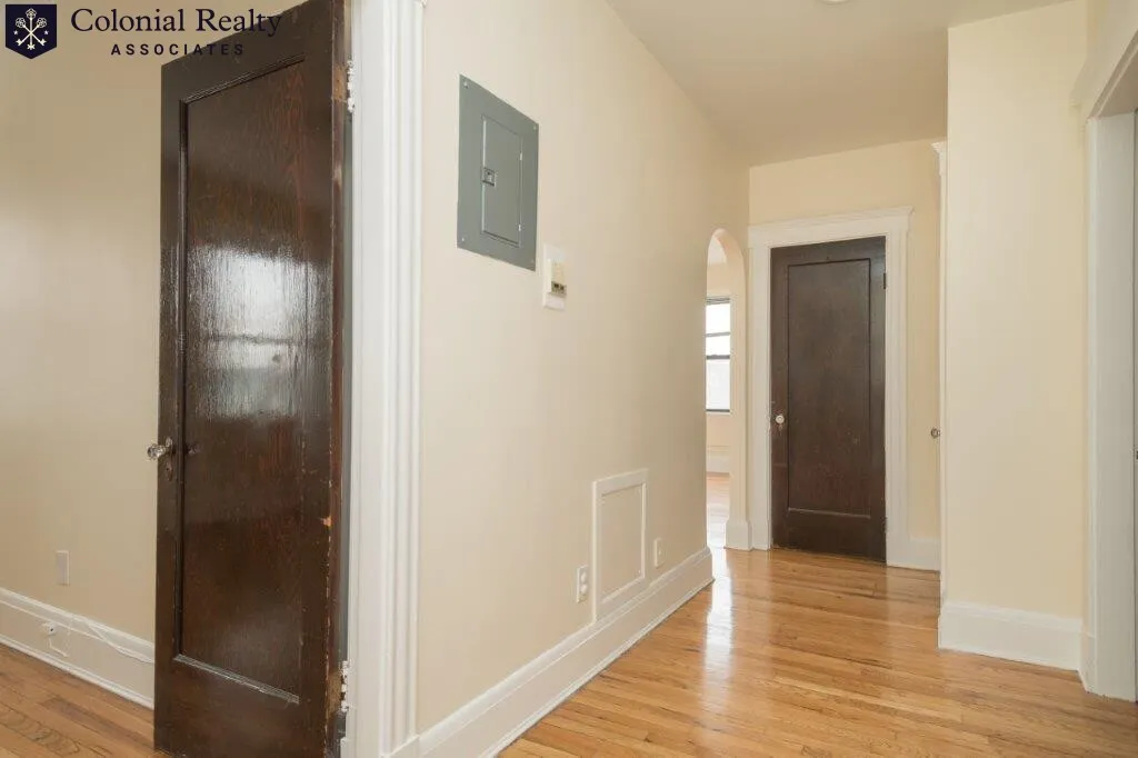 123 Highland Ave, Winter Hill