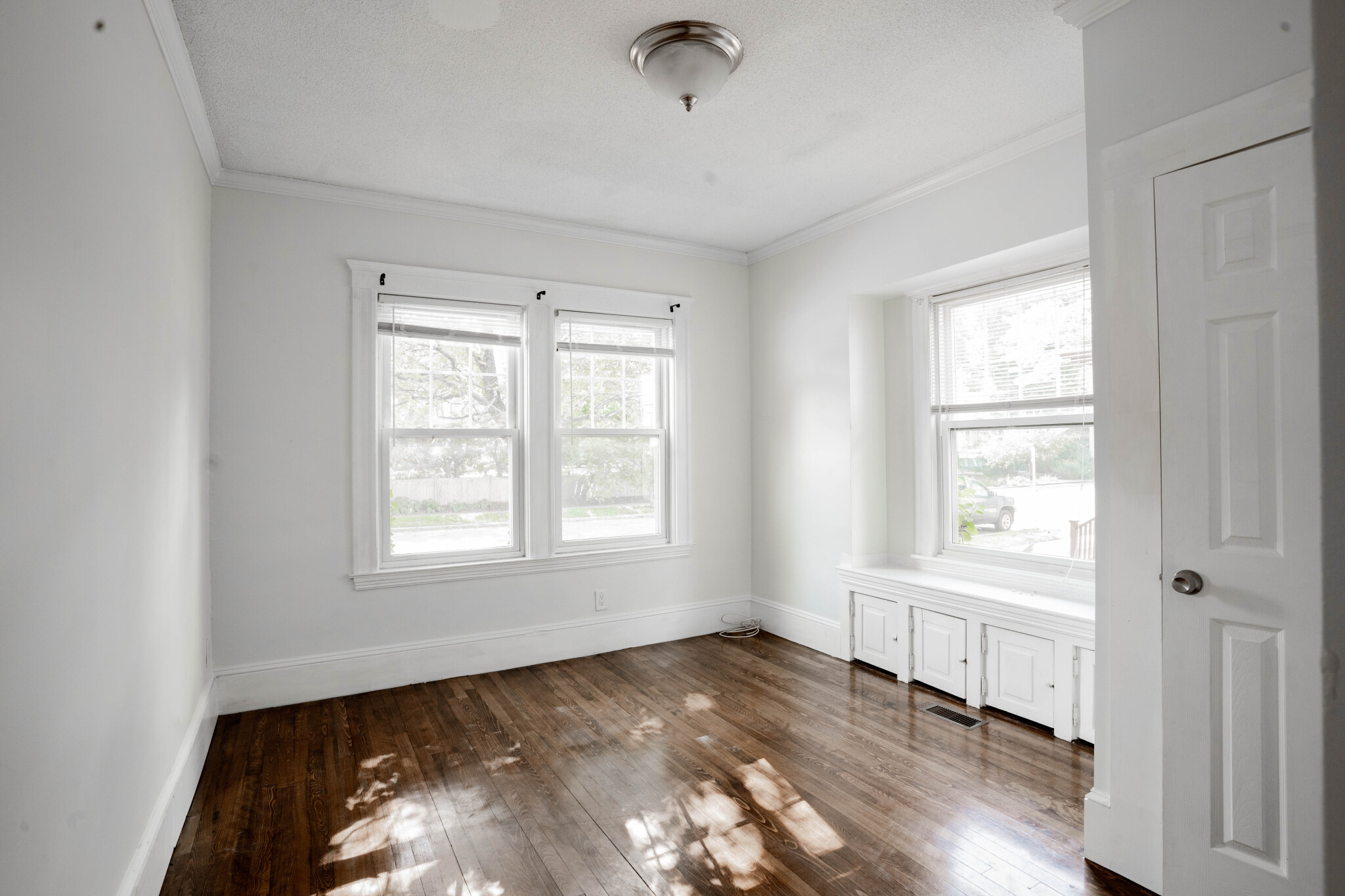 169 Tremont St, Newton Corner