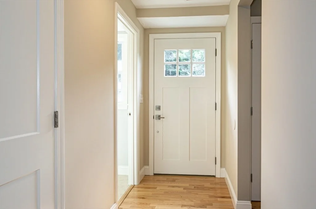 7 Sherman Ter, Natick