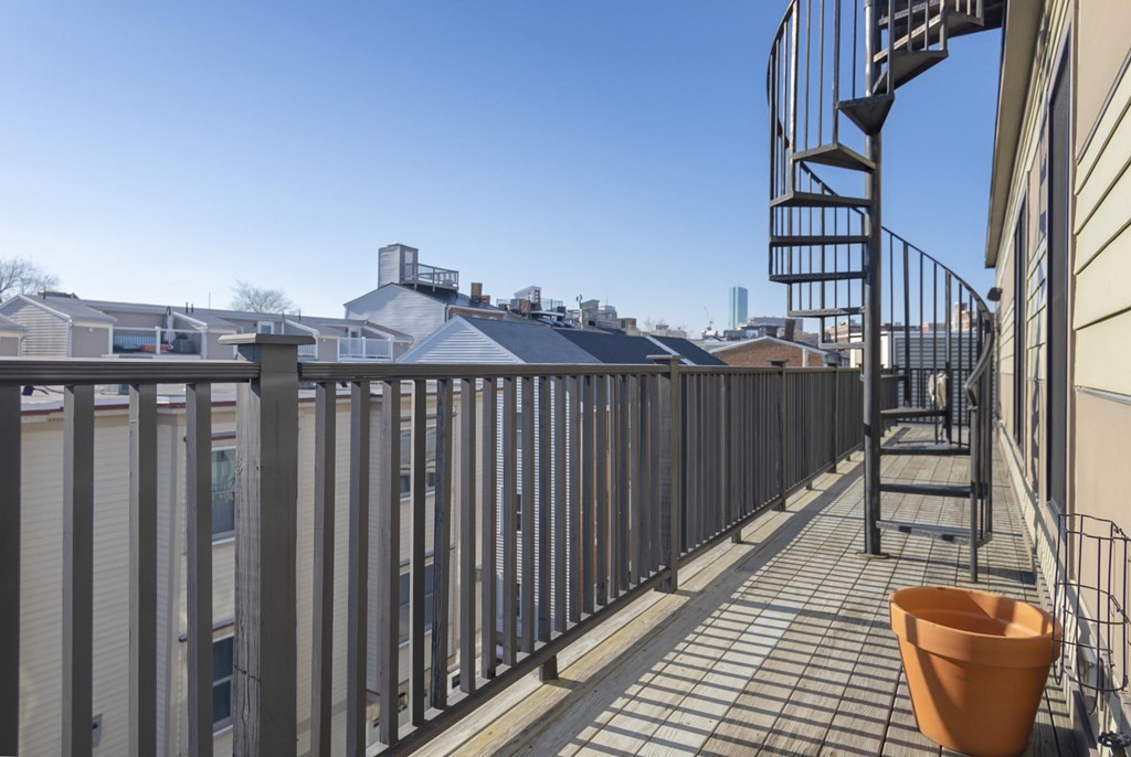 288 C St, South Boston