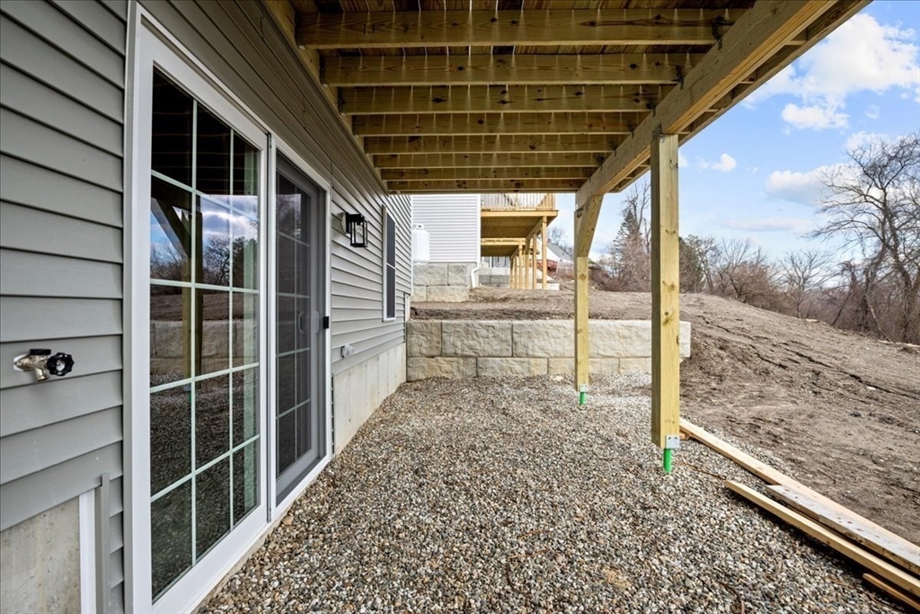 77 Upland St, Worcester