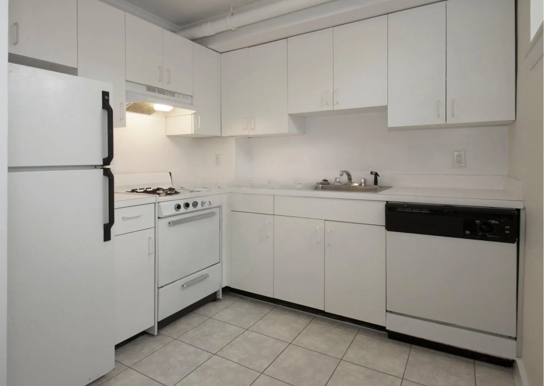 18 Chauncy St, Neighborhood Nine