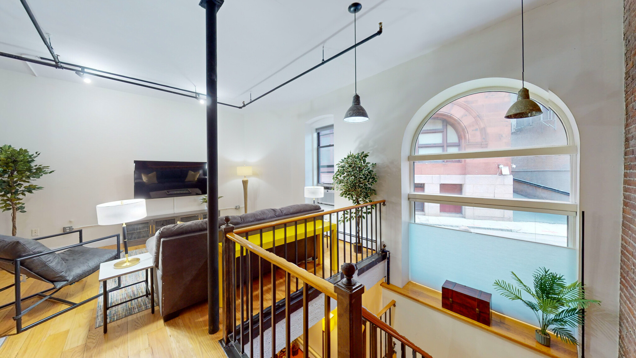 19 Stanhope St, Back Bay