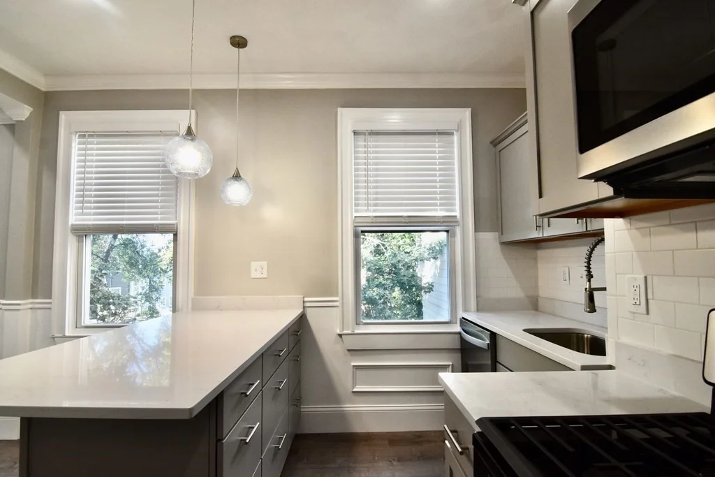 61 Gates St, South Boston